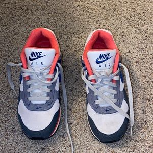 Nike air max sneakers.